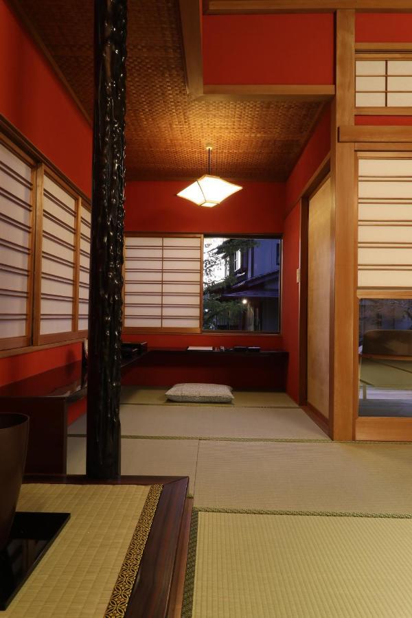 和美再美 石動 柏屋 Wabisabi Isurugi Kashiwaya Villa Oyabe Buitenkant foto