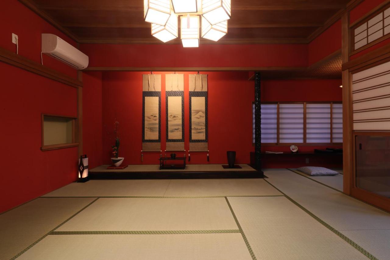 和美再美 石動 柏屋 Wabisabi Isurugi Kashiwaya Villa Oyabe Buitenkant foto